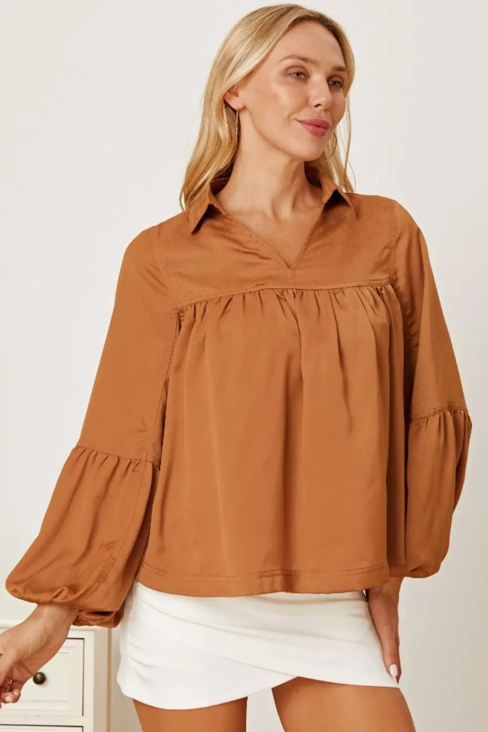 Trendsi Balloon Sleeve Collared Neck Blouse