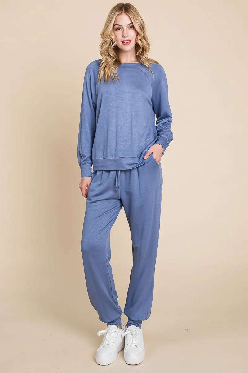 Super Lady Round Neck Raglan Sleeve Top and Pants Lounge Set Easy Apparels