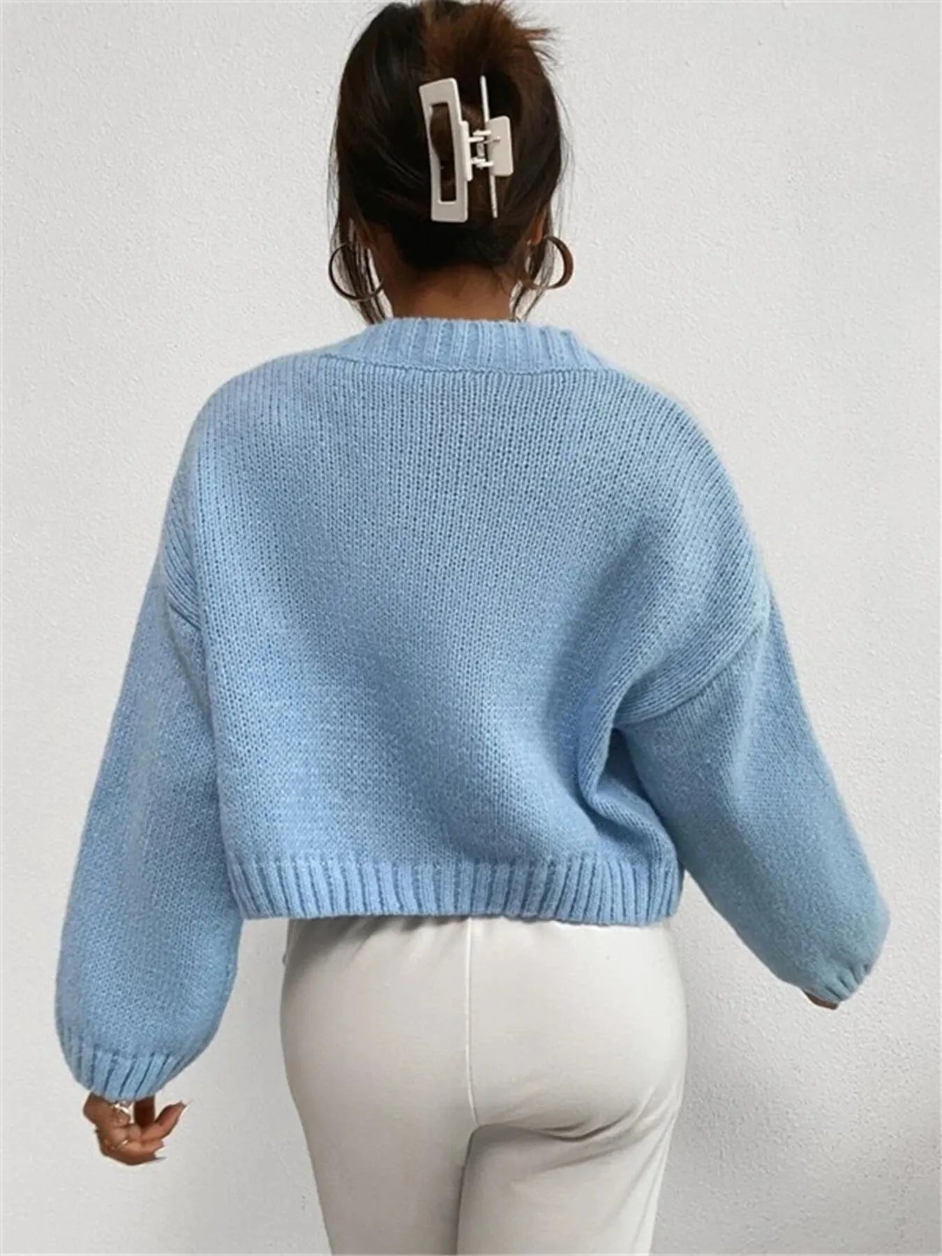 Contrast Cloud Pattern Cropped Button-Up Cardigan Easy Apparels