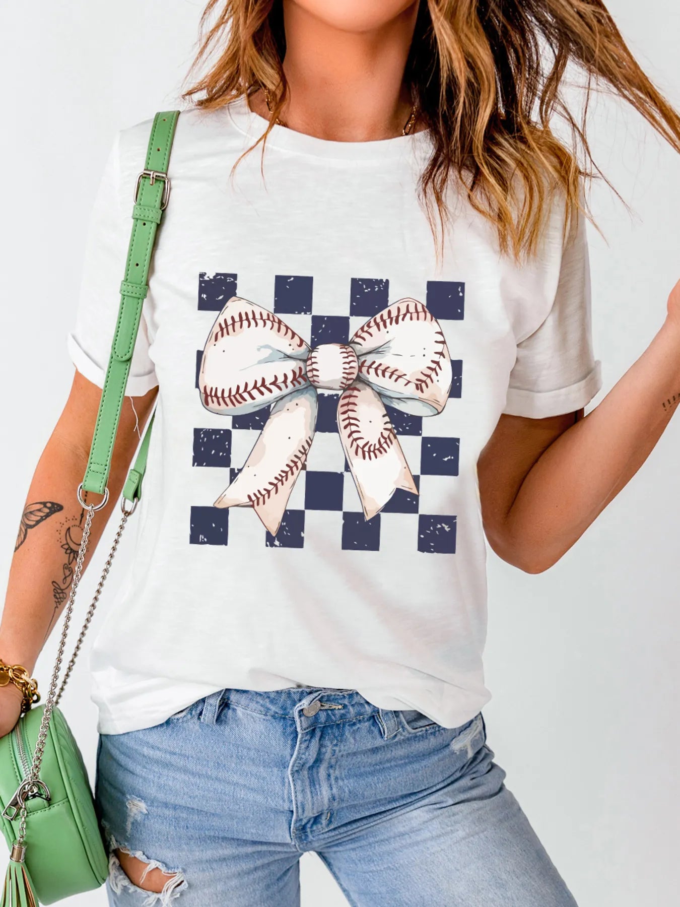 Trendsi Checkered Bowknot Graphic Crew Neck T Shirt