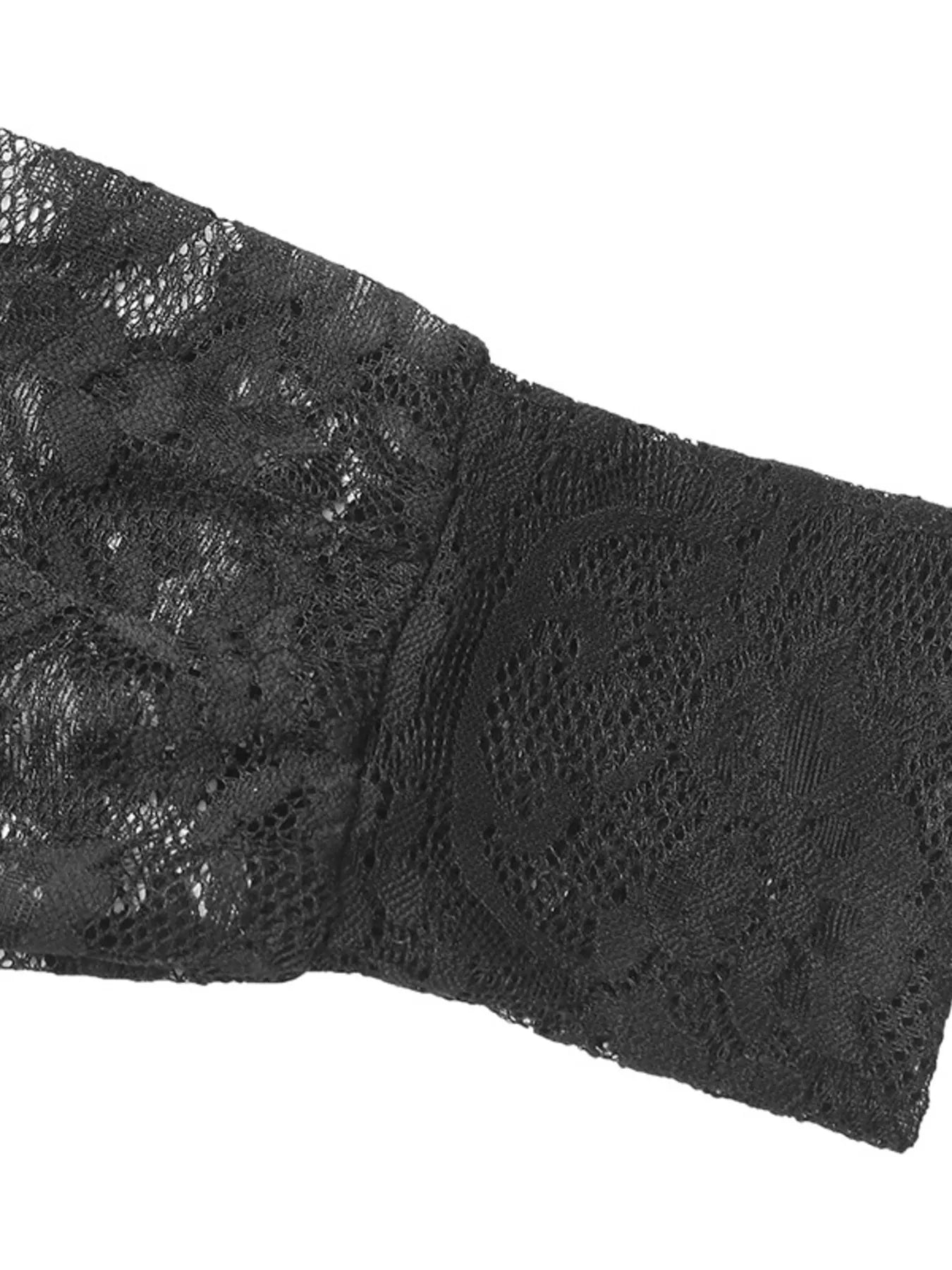 Trendsi Lace Long Sleeve V-Neck Bodysuit
