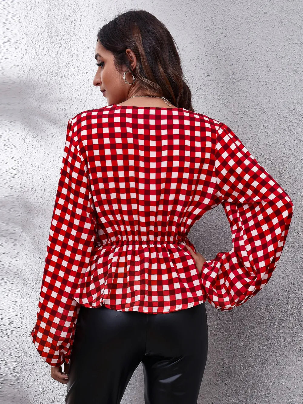 Trendsi Plaid V-Neck Balloon Sleeve Peplum Blouse