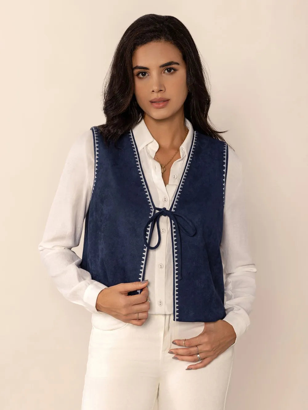 Tied Contrast Trim Vest Easy Apparels