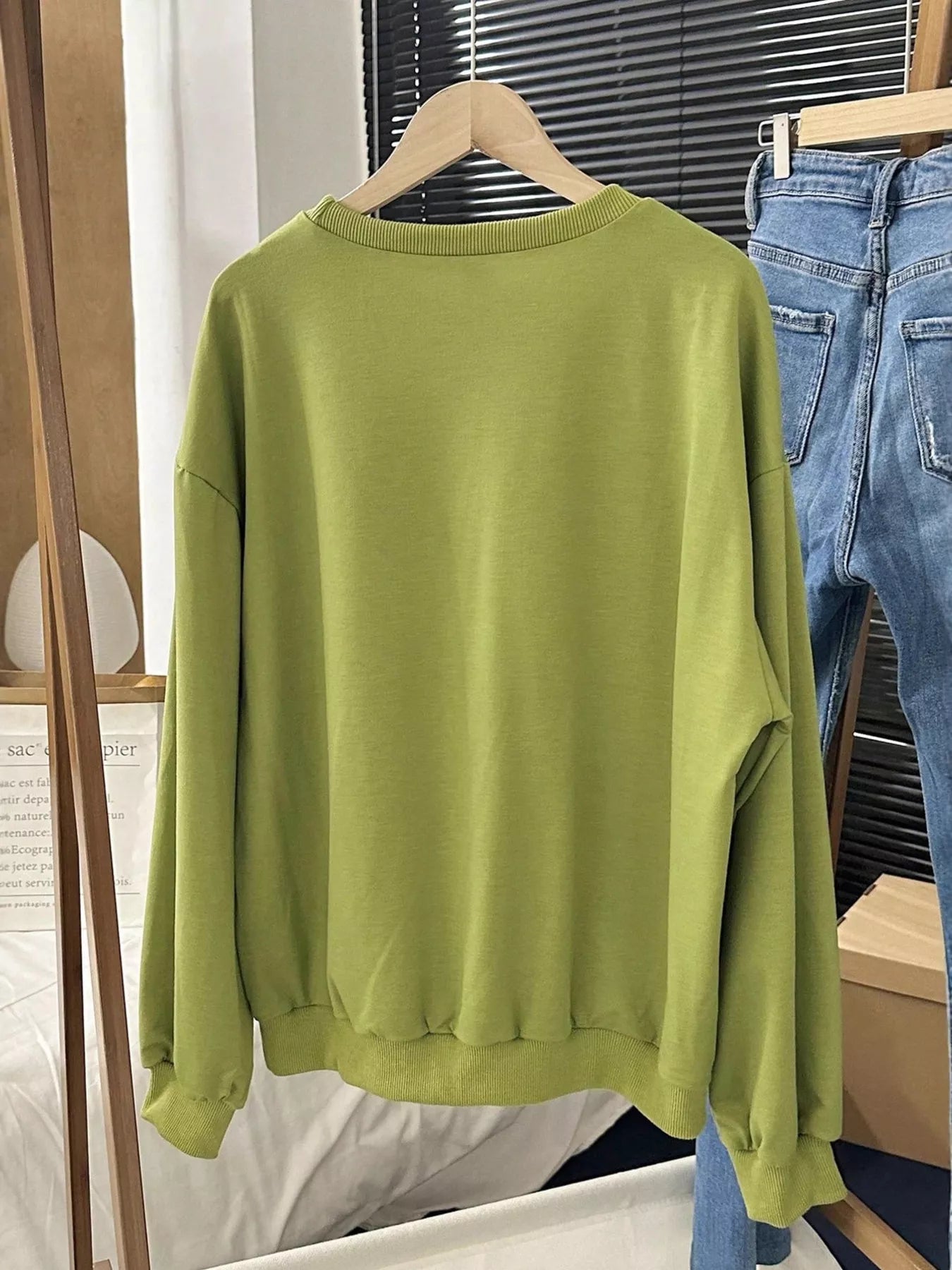 Men's Boston Graphic Oversized Crewneck Sweatshirt Easy Apparels