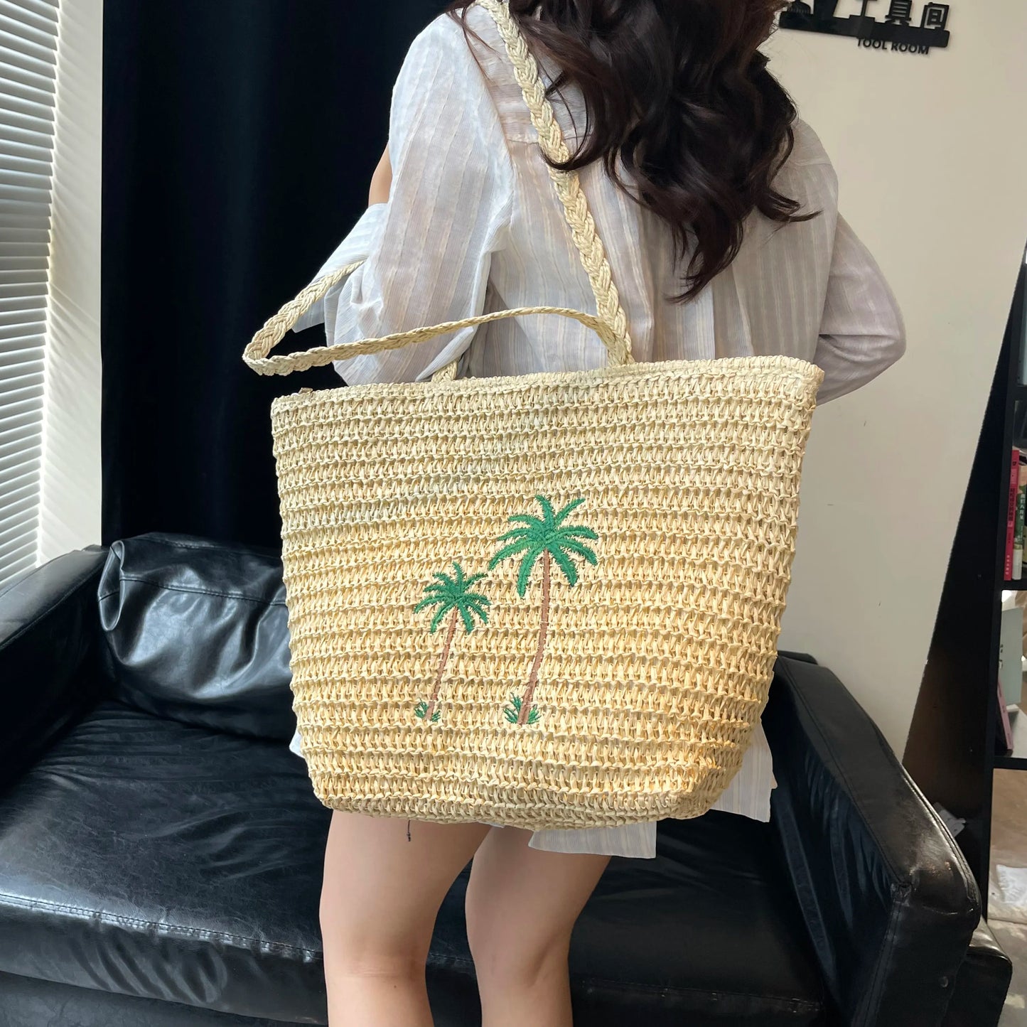 Palm Tree Woven Straw Shoulder Bag Khaki onesize Easy Apparels