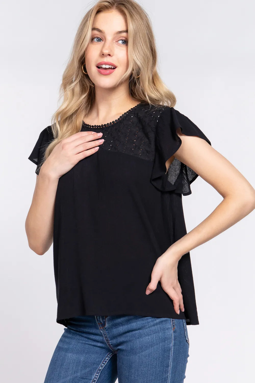 Trendsi ACTIVE BASIC Ruffle Short Sleeve Crochet Blouse
