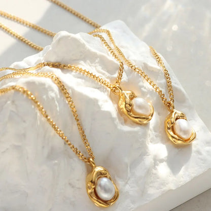 18K Gold-Plated Pearl Pendant Necklace Easy Apparels