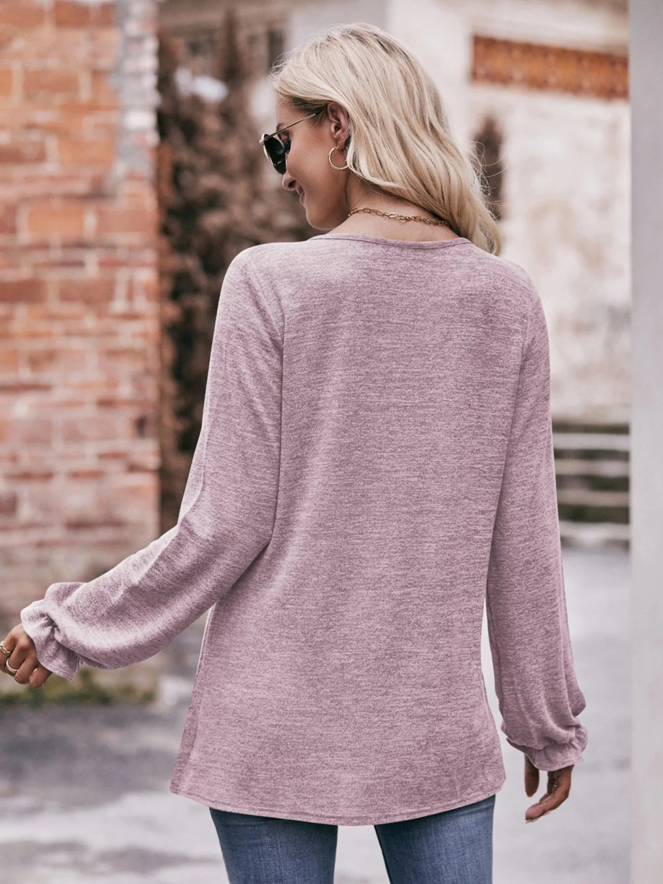 Trendsi Round Neck Long Sleeve Casual T-Shirt