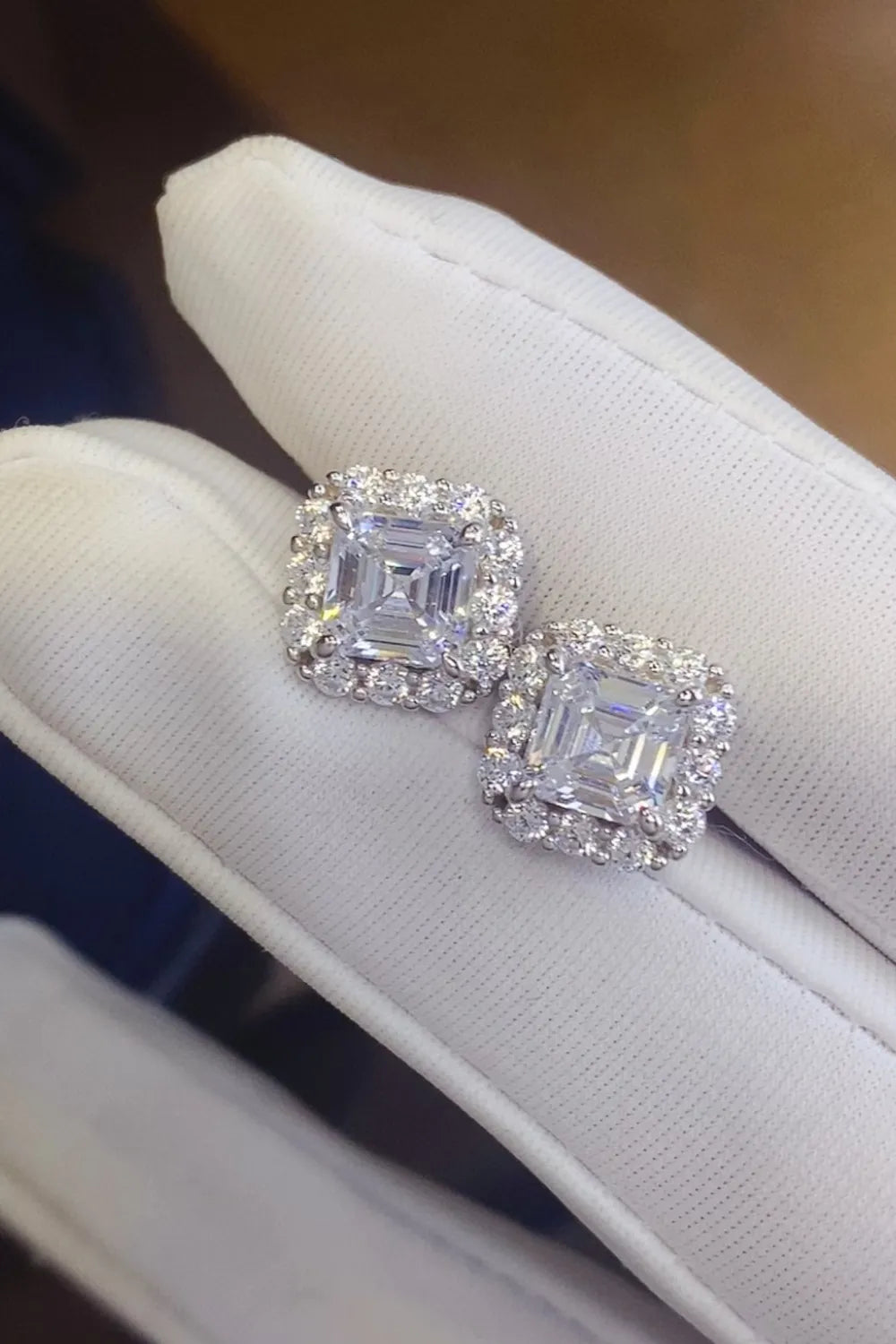 2 Carat Moissanite 925 Sterling Silver Stud Earrings Easy Apparels