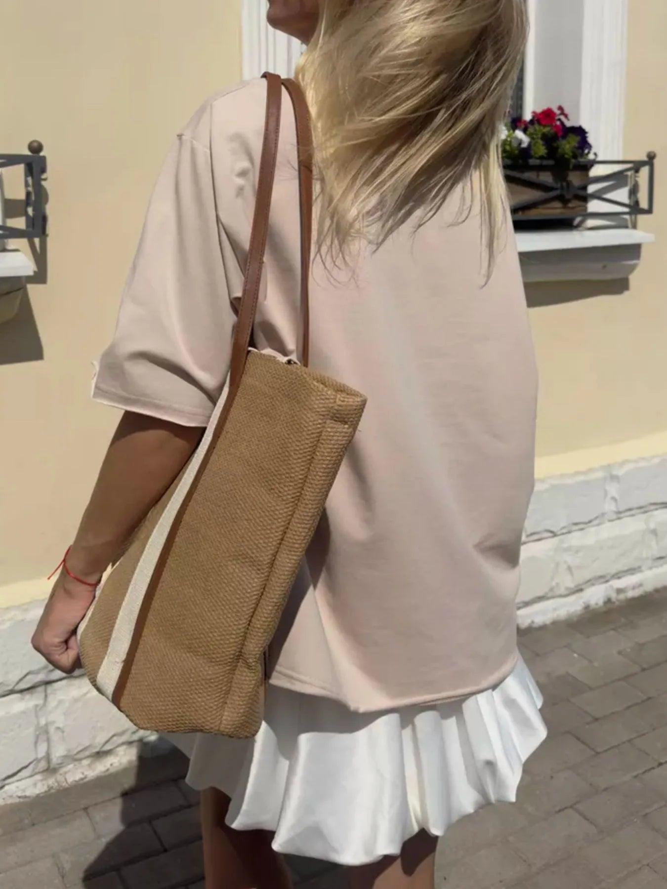 Trendsi Round Neck Half Sleeve Oversized T-Shirt