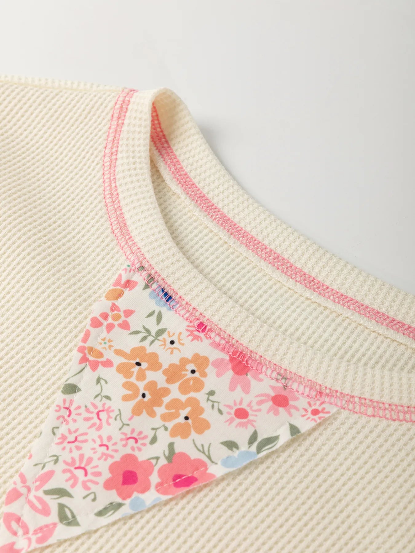 Trendsi Floral Round Neck Relaxed Fit T-Shirt