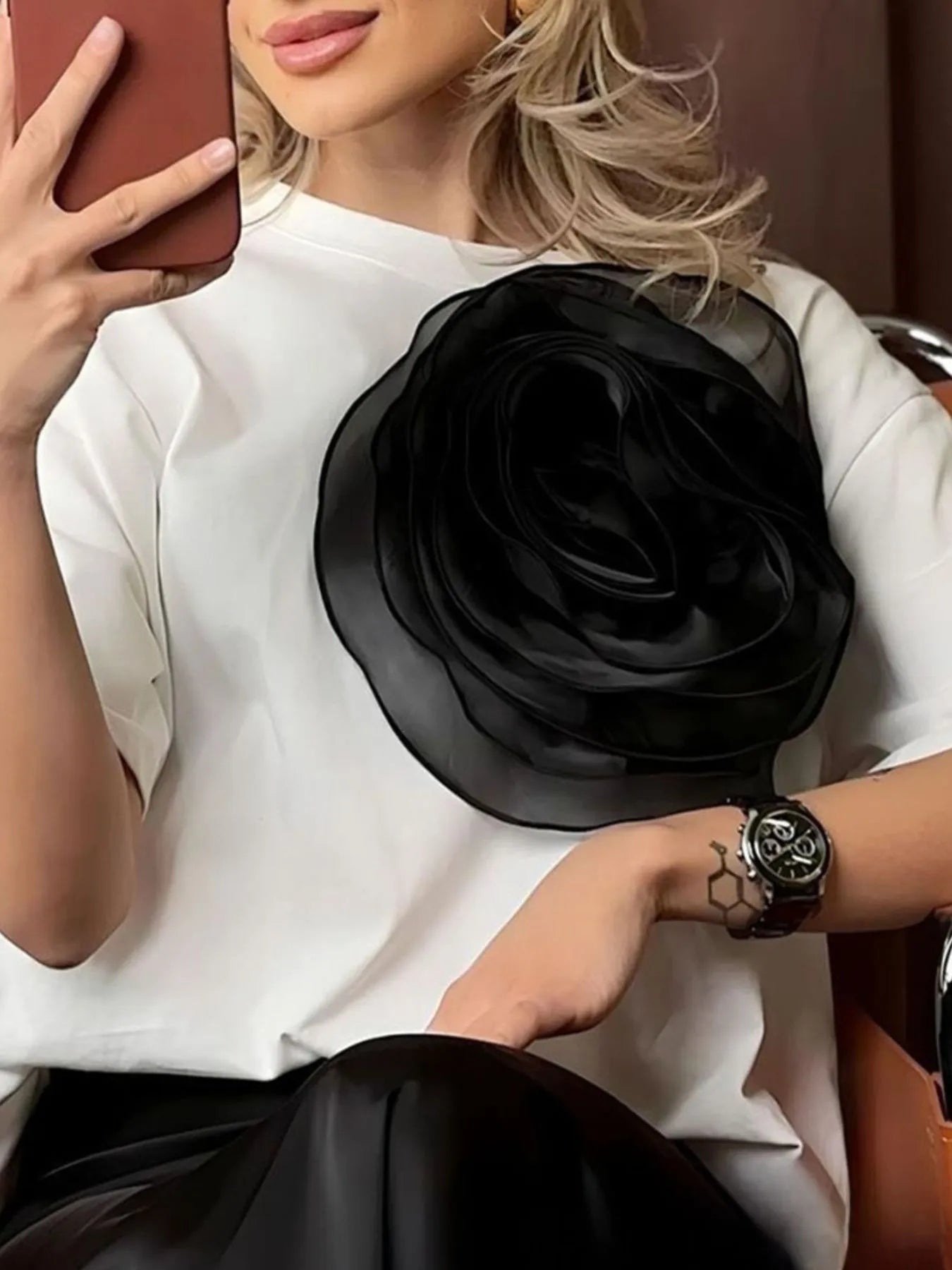 Trendsi Flower Round Neck Short Sleeve T-Shirt