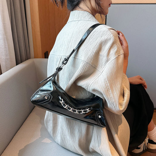 Chain Detail Leather Shoulder Bag Black onesize Easy Apparels