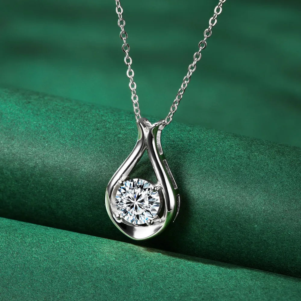 2 Carat Moissanite 925 Sterling Silver Pendant Necklace Easy Apparels