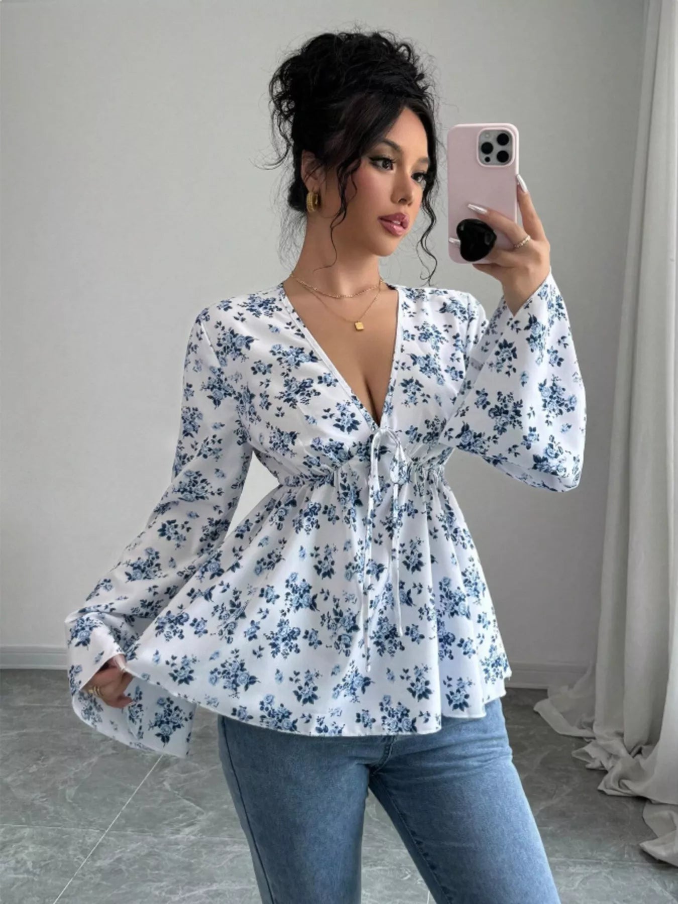 Trendsi Floral Print V-Neck Long Sleeve Blouse