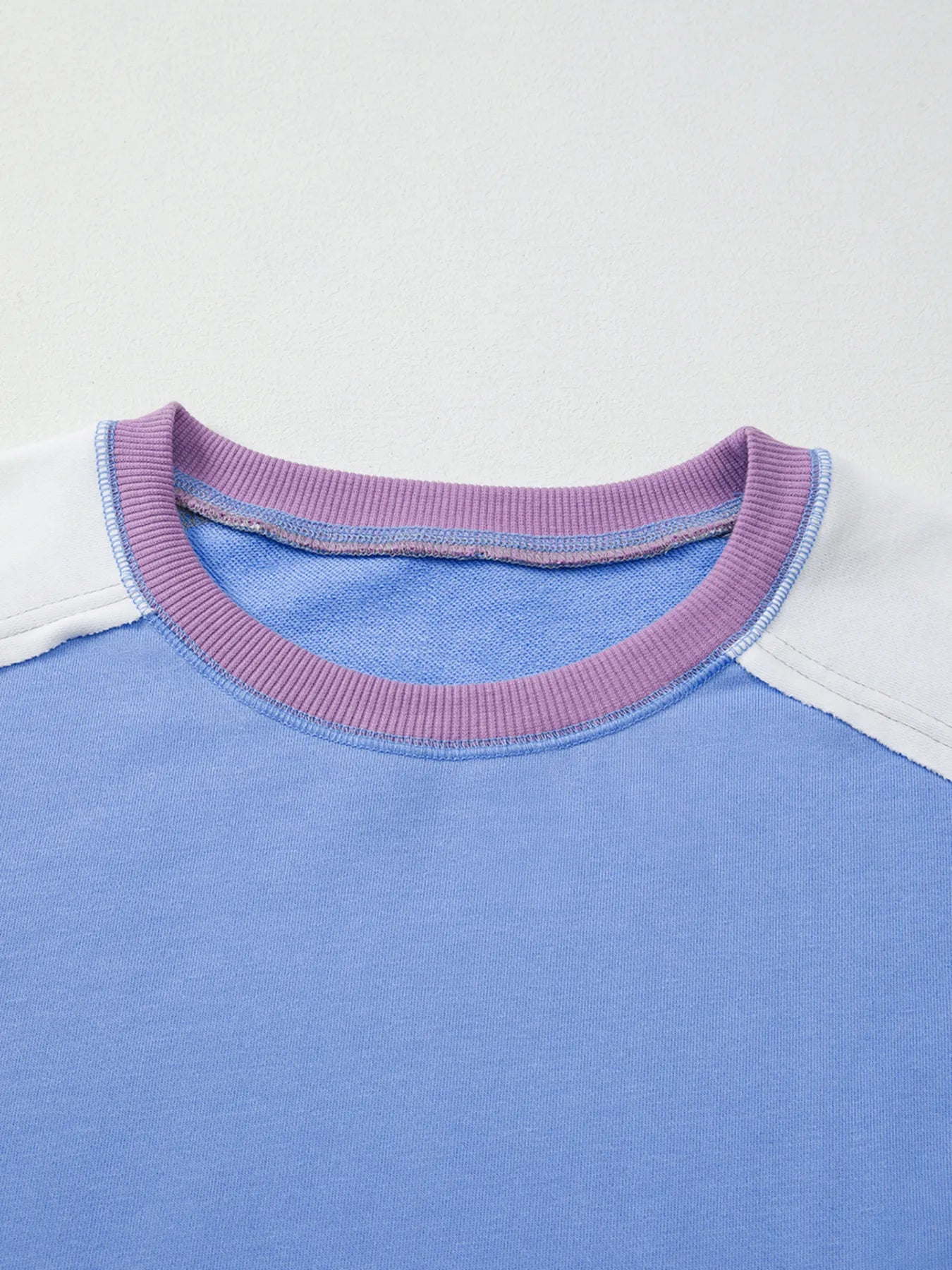 Trendsi Exposed Seam Colorblock Patchwork Ribbed Trim Sweatshirt