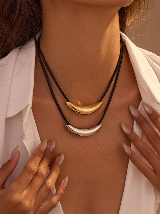 Stainless Steel Curved Bar Necklace with Leather Rope Easy Apparels