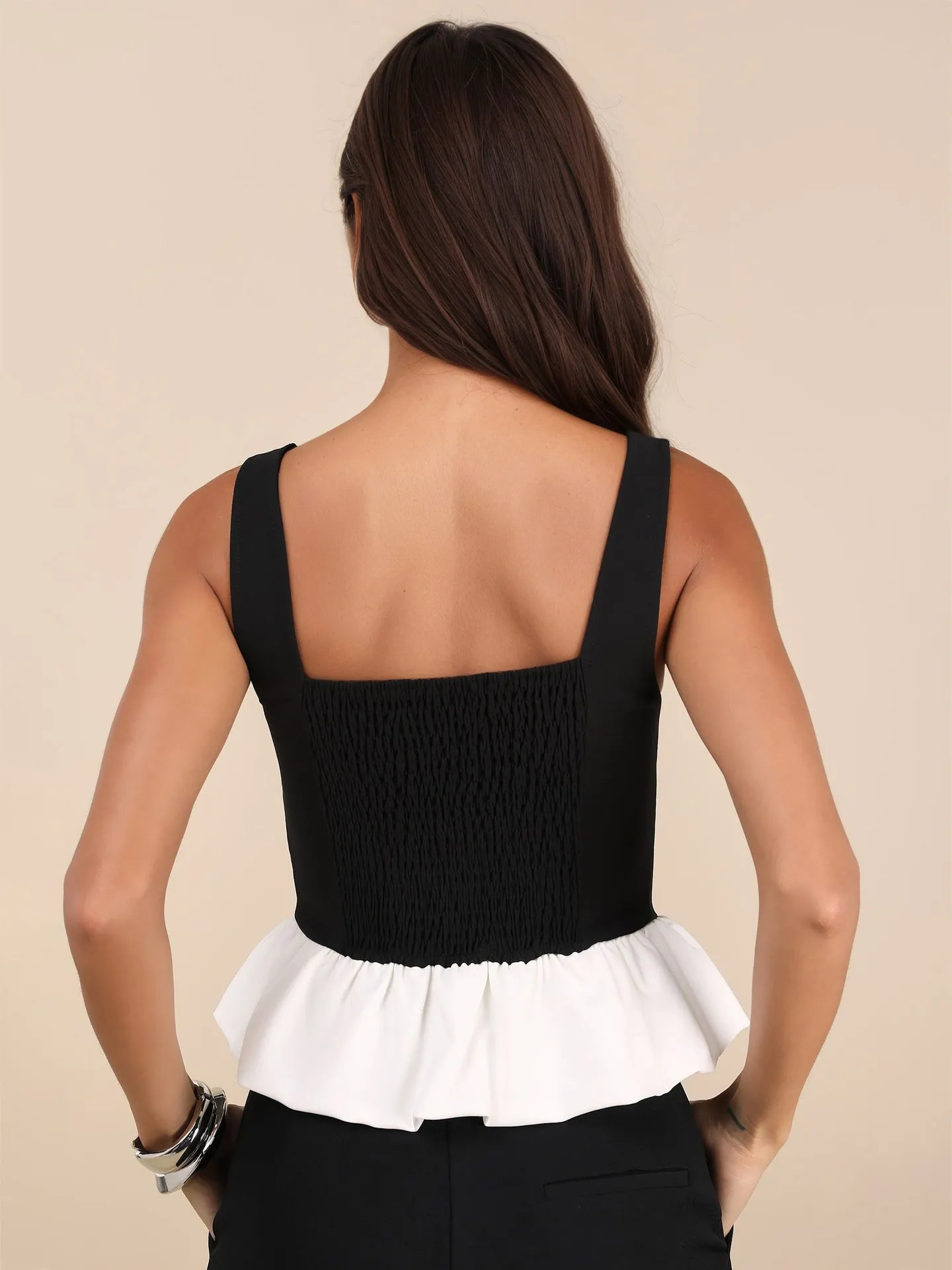 Trendsi Contrast Ruffled Hem Square Neck Tank