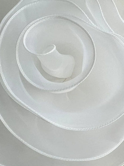 Trendsi Flower Round Neck Short Sleeve T-Shirt White