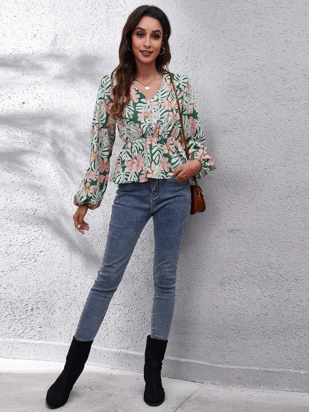 Trendsi Floral V-Neck Balloon Sleeve Peplum Blouse