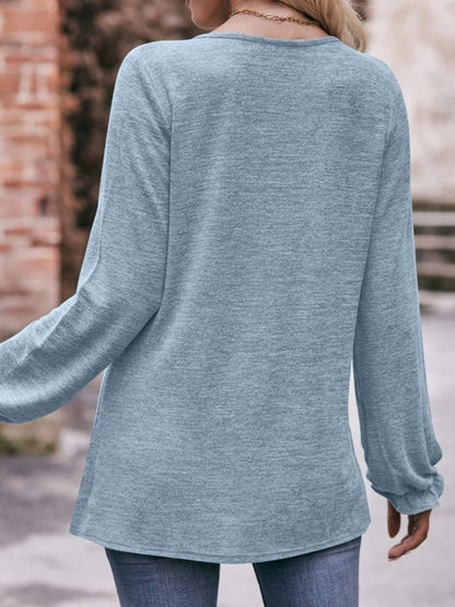 Trendsi Round Neck Long Sleeve Casual T-Shirt