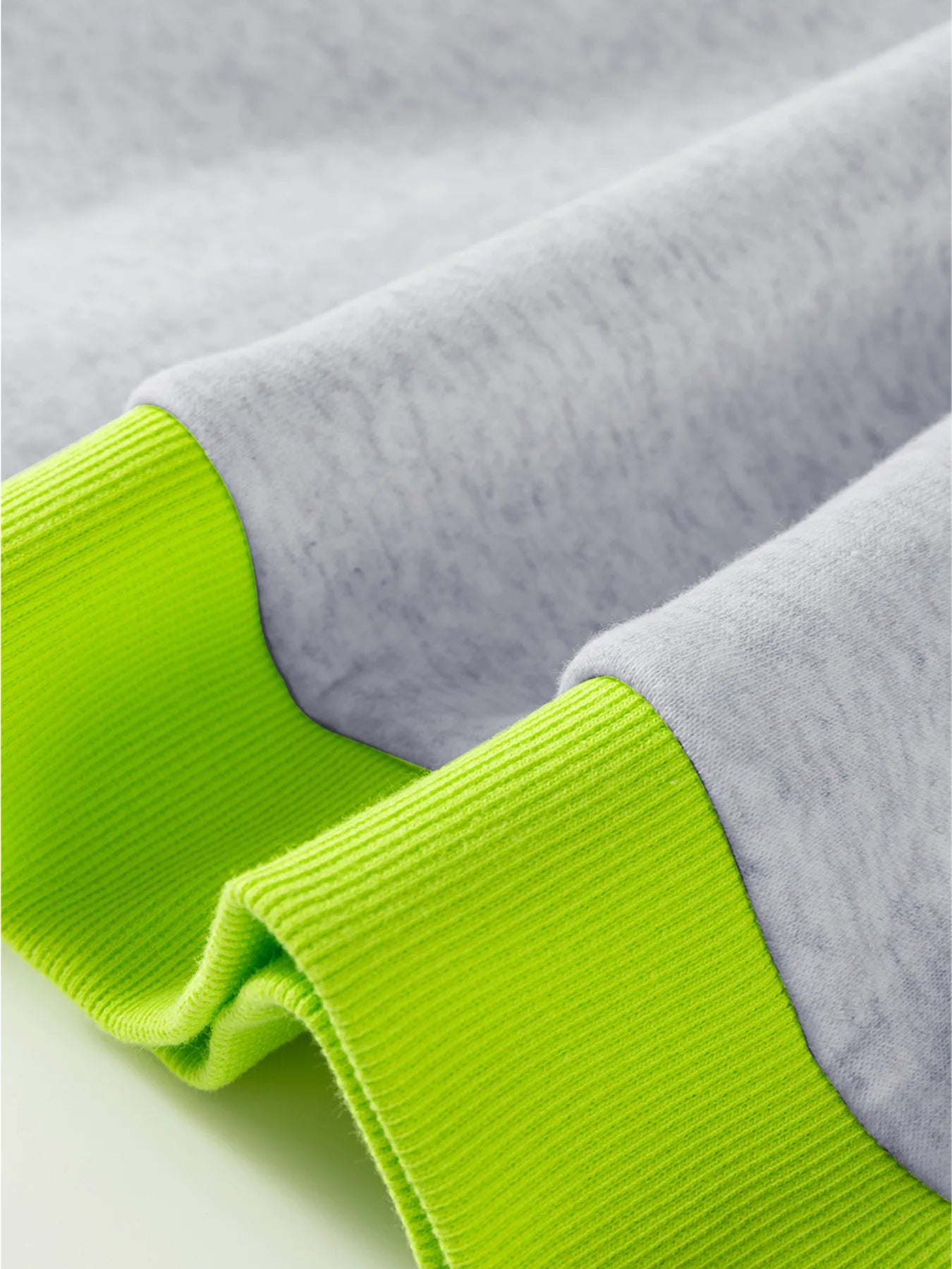 Trendsi Contrast Trim Oversized Sweatshirt