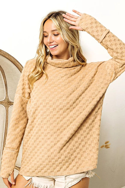 Trendsi BiBi Checkered Round Neck Thumbhole Long Sleeve Top