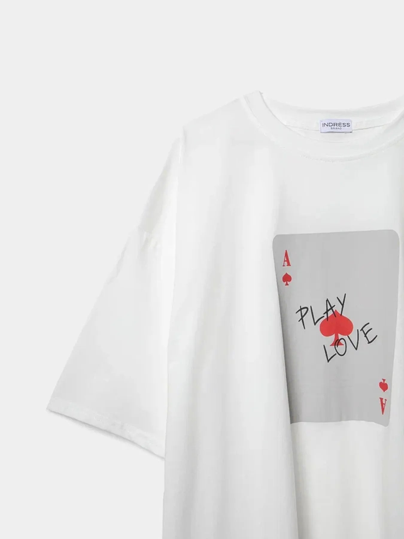 Trendsi Graphic Round Neck Half Sleeve T-Shirt