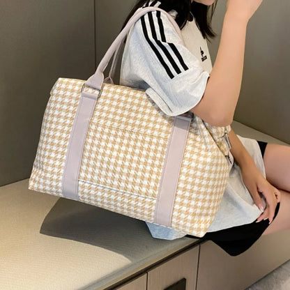 Houndstooth Canvas Travel Bag Easy Apparels