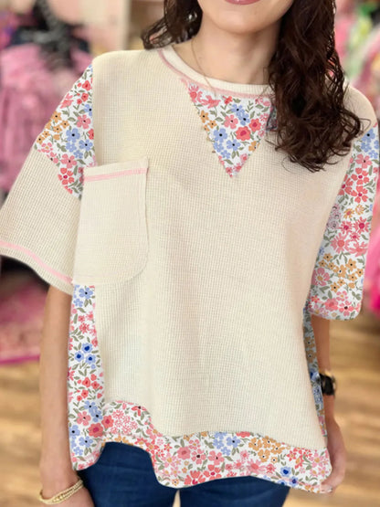 Trendsi Floral Round Neck Relaxed Fit T-Shirt