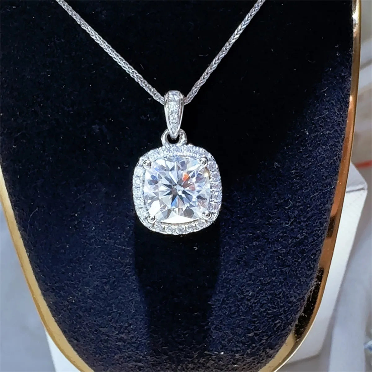 5 Carat Moissanite 925 Sterling Silver Necklace Transparent One Size Easy Apparels