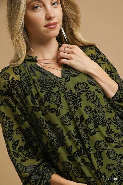 Trendsi Umgee Full Size Floral Velvet Blouse with Balloon Sleeves Plus Size