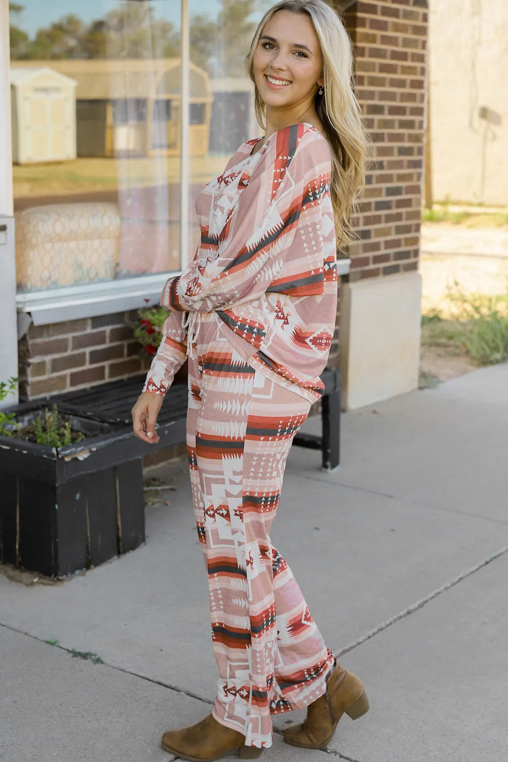 Geometric Top and Drawstring Pants Lounge Set Easy Apparels
