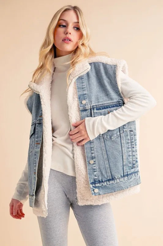 Aemi + Co Fake Two Pieces Denim Patch Sherpa Vest Coat Light Easy Apparels