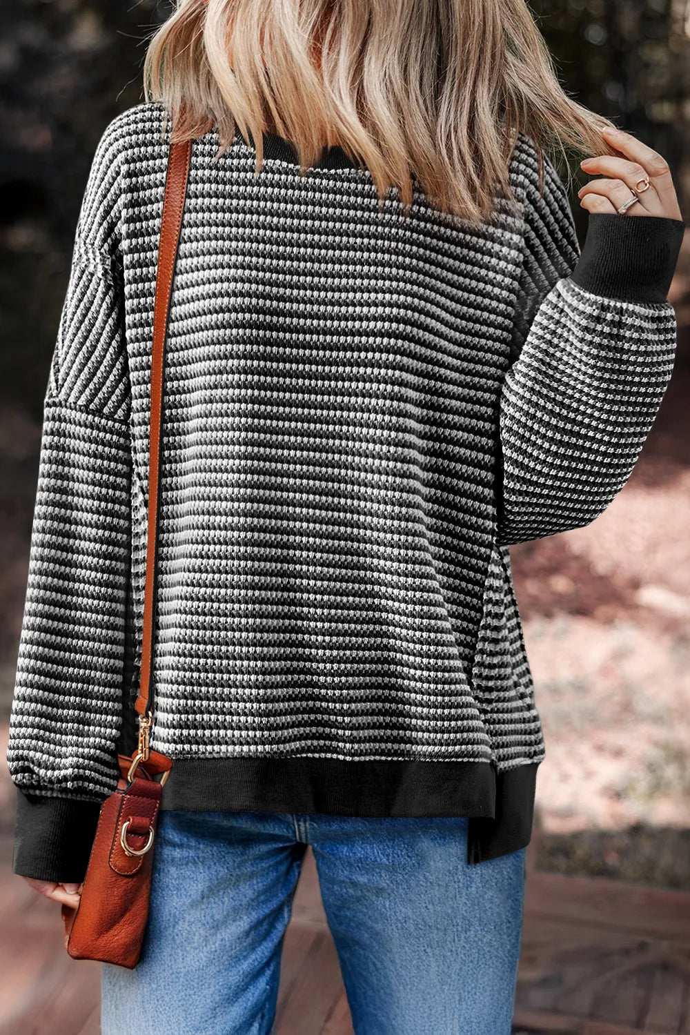 Trendsi Oversized Striped Round Neck Sweatshirt Black