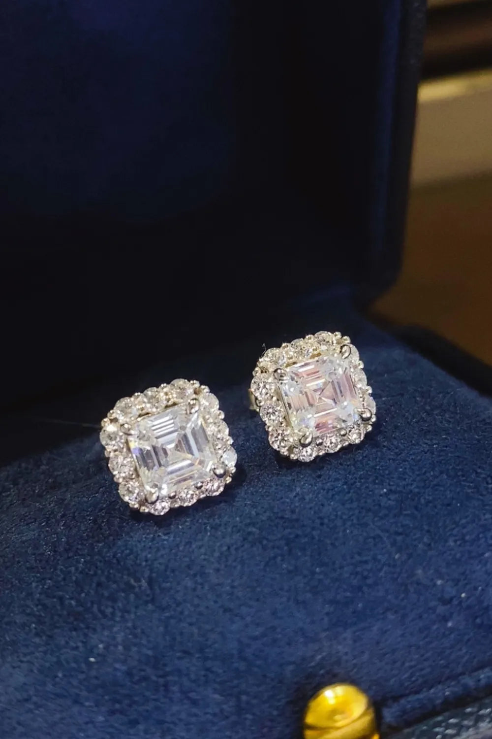 2 Carat Moissanite 925 Sterling Silver Stud Earrings Easy Apparels