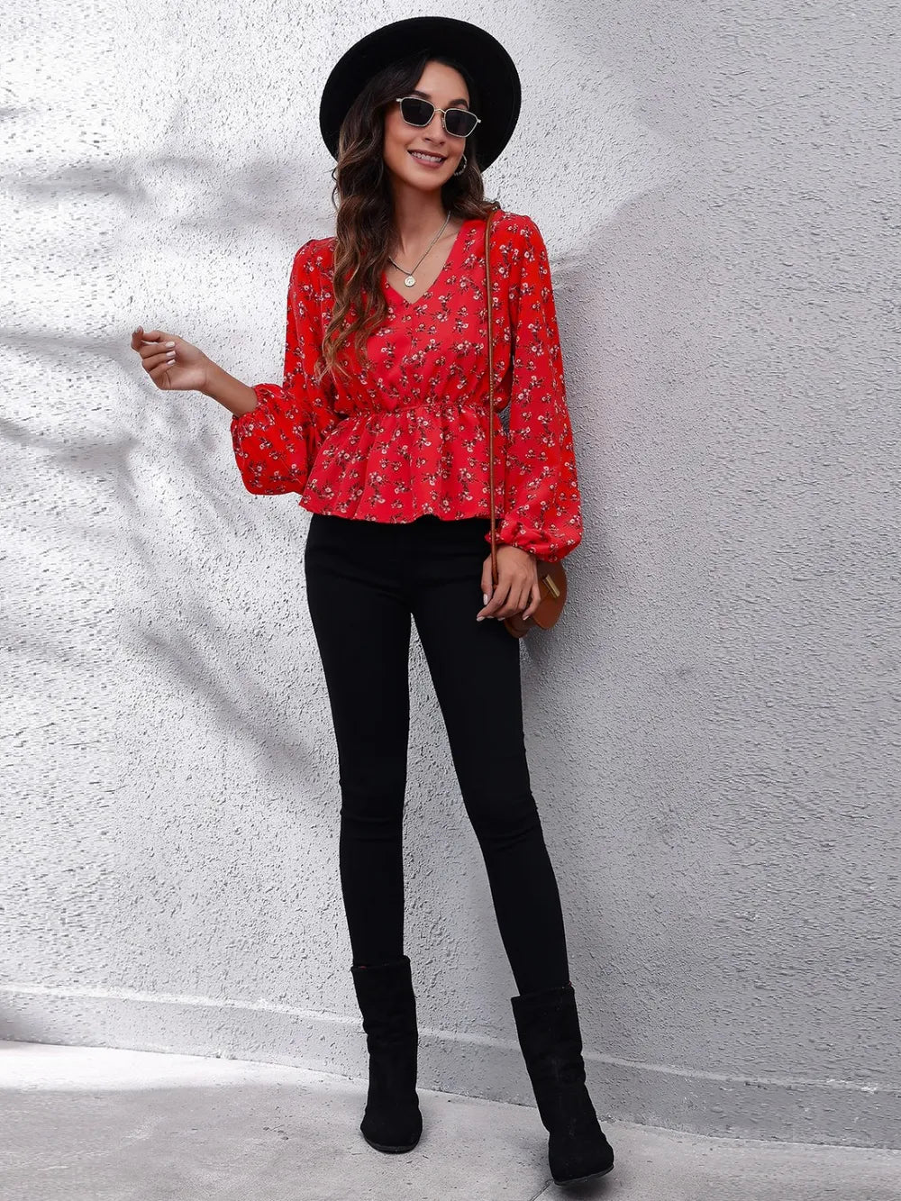 Trendsi Floral V-Neck Balloon Sleeve Peplum Blouse